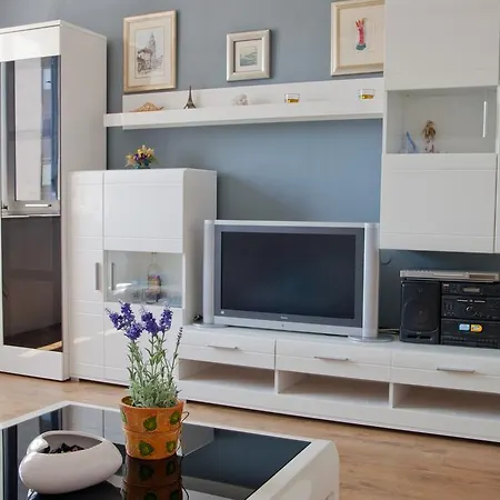 Port View-5 Min From Center Appartement *