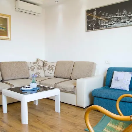 Appartement Port View-5 Min From Center Split