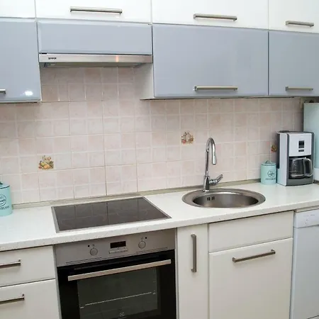 Port View-5 Min From Center * Split