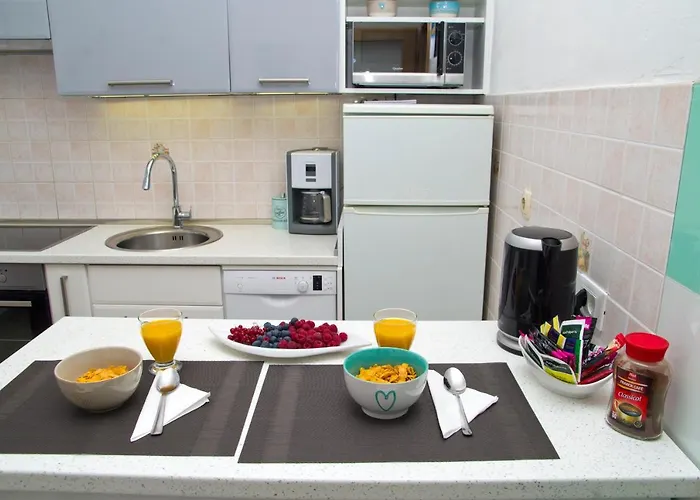 Port View-5 Min From Center Apartman *