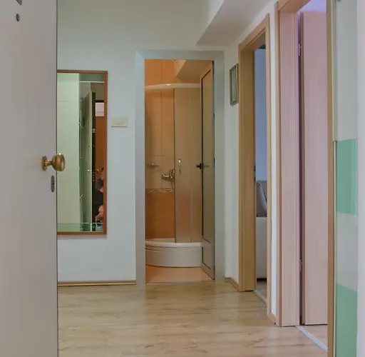 Apartman Port View-5 Min From Center