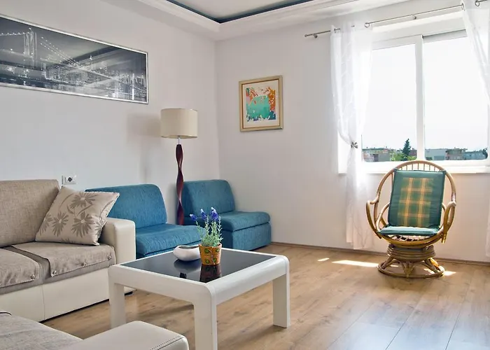 Port View-5 Min From Center Apartman Split