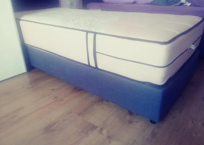 Port View-5 Min From Center *