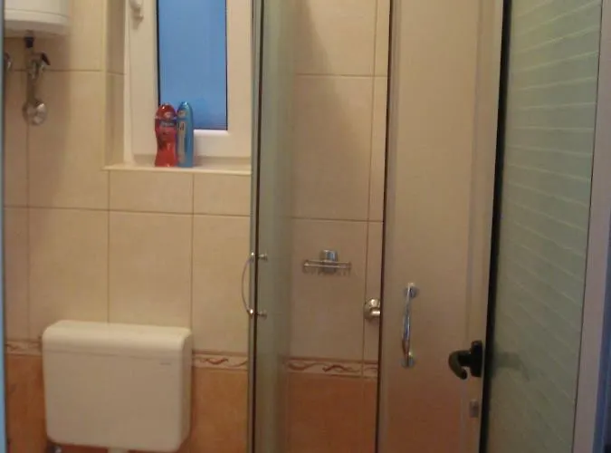 Port View-5 Min From Center *