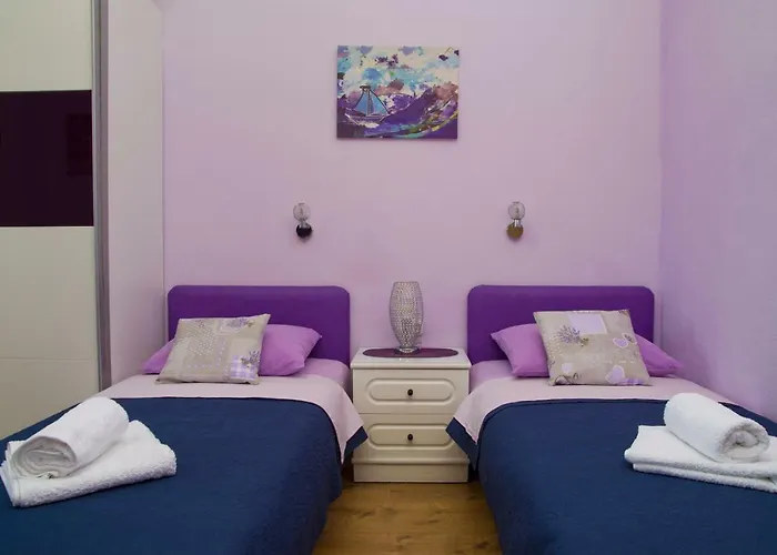 Apartman Port View-5 Min From Center *