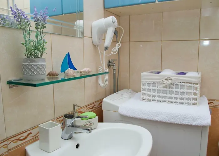 Apartman Port View-5 Min From Center Split